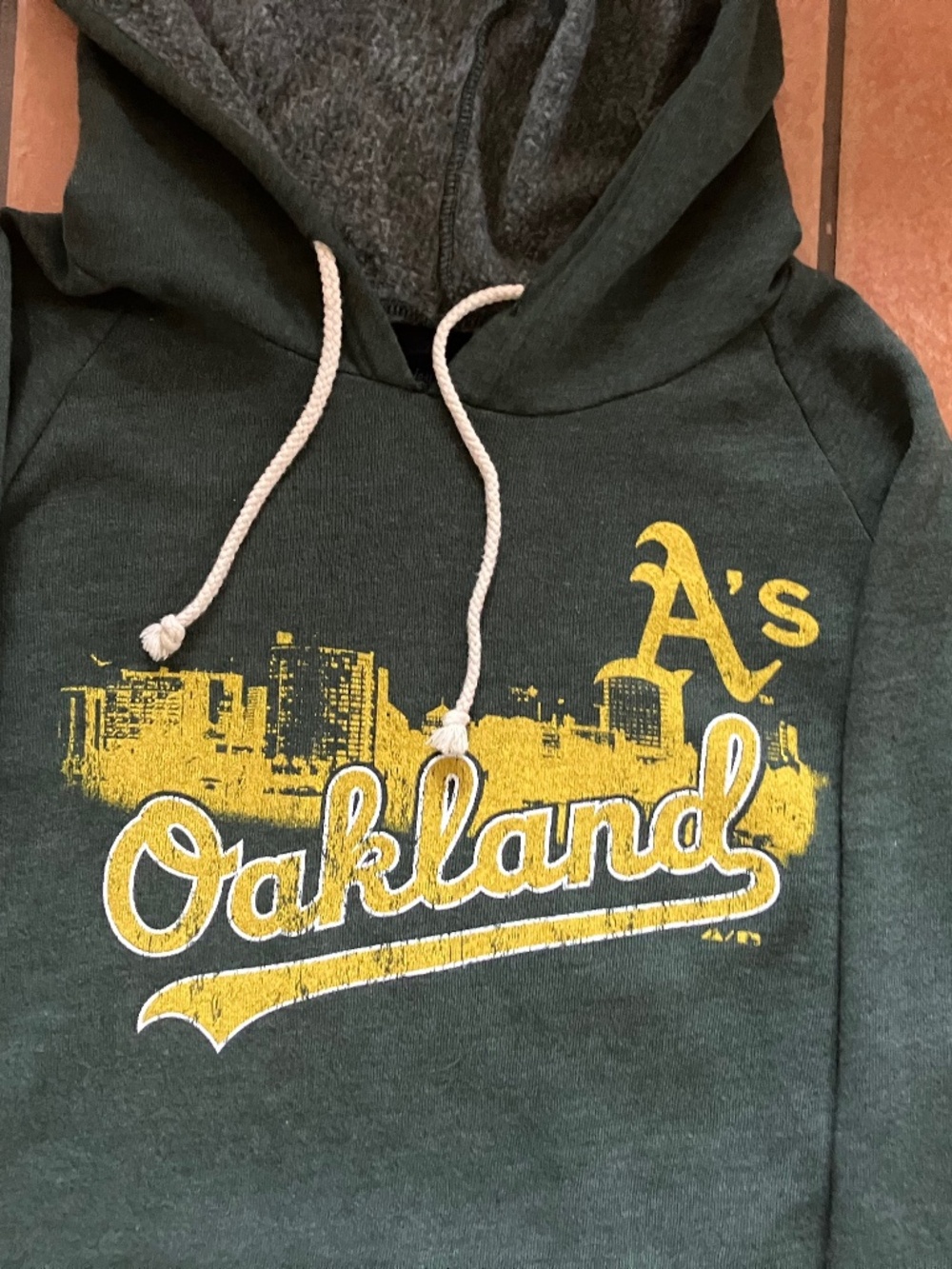 Vintage Y2K Oakland A’s Green Hoodie | Majestic Threads Made in USA | Men’s XL